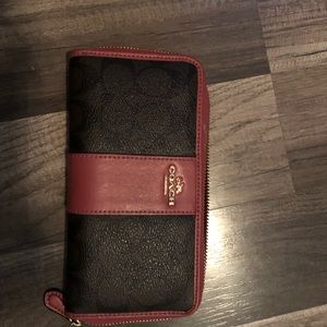 Great condition, Coach wallet